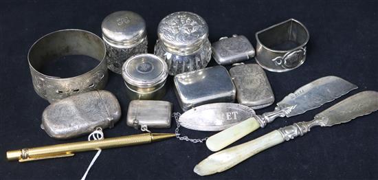 Mixed silver including a silver sovereign/vesta case, Art Nouveau napkin ring etc.